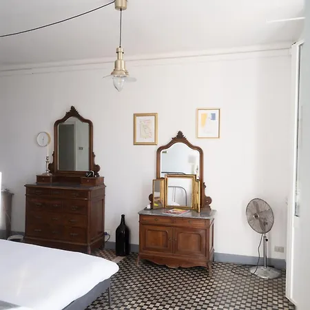 Casa Molinari - Beautiful Old Town With Panoramic Sea Views Lägenhet *