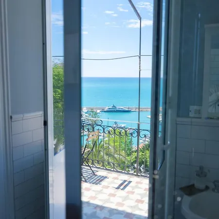 Lägenhet Casa Molinari - Beautiful Old Town With Panoramic Sea Views *