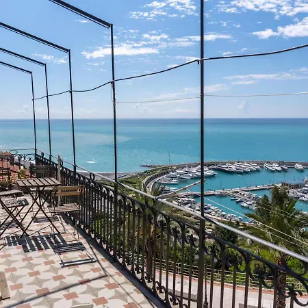 Casa Molinari - Beautiful Old Town With Panoramic Sea Views * Ventimiglia