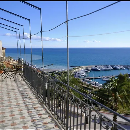 Casa Molinari - Beautiful Old Town With Panoramic Sea Views Lägenhet